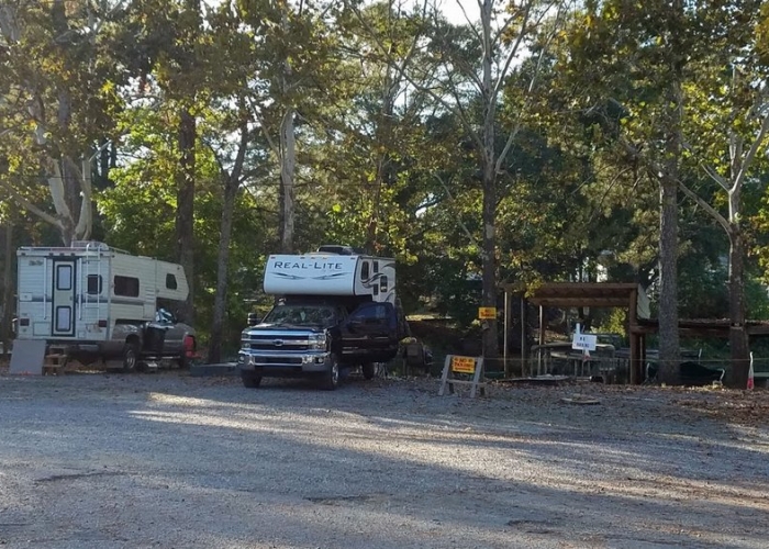  Weiss Lake Campground - Full Hookup RV Site Weiss Lake Bay Springs 